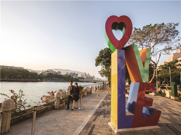 대만 남부[1일자유/가오슝/컨딩(대만 땅끝)] 5일(노쇼핑/4성호텔/아이허 유람선)