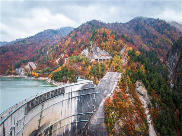 [출발확정][가을에는알펜루트]나고야/후쿠이/알펜루트/신호타카 4일(팁포함/월드체인호텔/특식포함/로프웨이탑승)